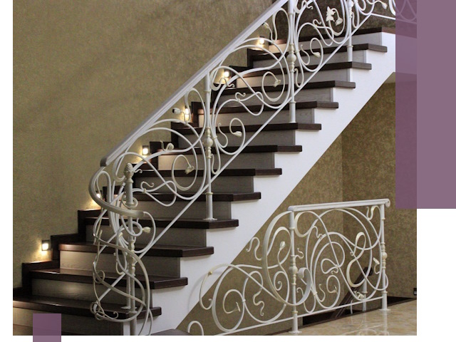 Кованые лестницы под ключ в Россоши — изготовление и монтаж