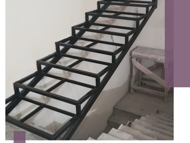 Демонтаж лестниц на металлокаркасе в Россоши: быстрый вывоз и разбор