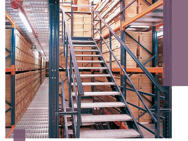 Лестницы складские прочные и безопасные под ключ в Россоши