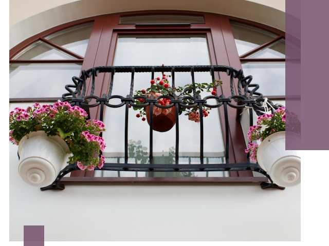 Изготовление и монтаж французских балконов в Россоши