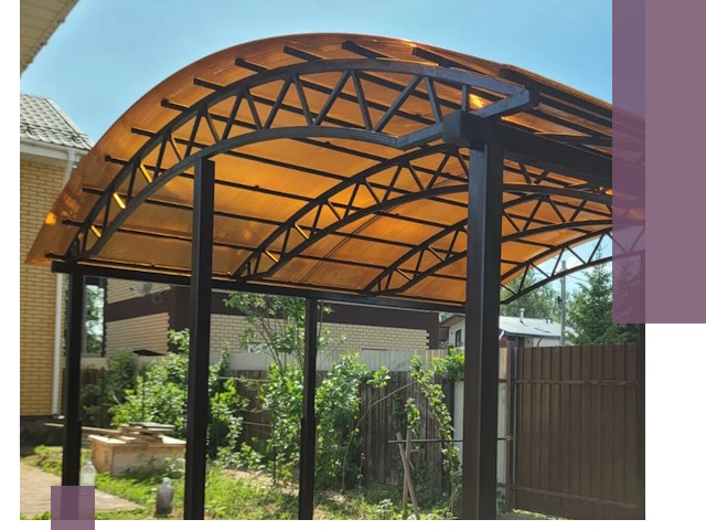 Изготовление навесов под ключ в Россоши из качественных материалов