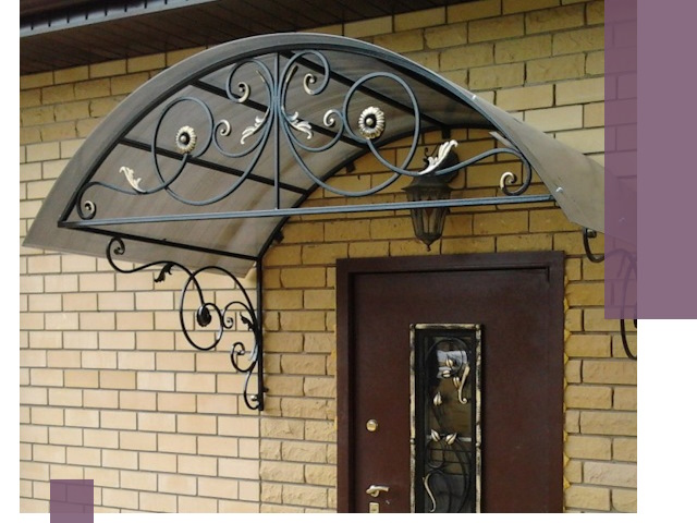 Изготовление козырьков из металла под ключ в Россоши