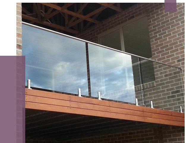 Стеклянные парапеты на крыше и террасе в Россоши от 11665 руб. | ПРОЛЁТ-Рсс