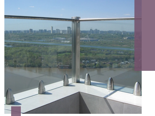 Стеклянные парапеты премиум класса в Россоши для домов и бизнесов